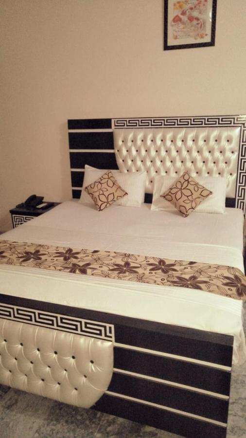 Hotel Park View Lahore Ngoại thất bức ảnh